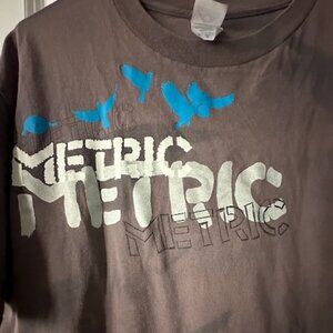 Metric concert tshirt large tie dyed